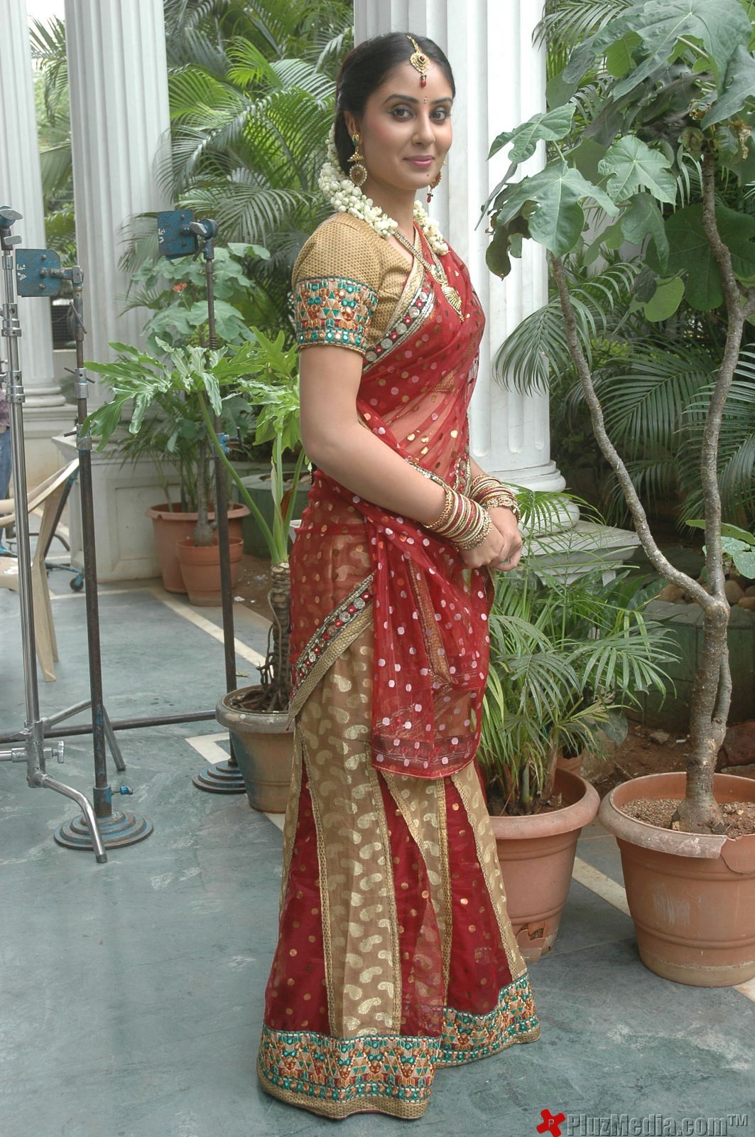Bhanushree Mehra in Saree Photo Gallery | Picture 90781